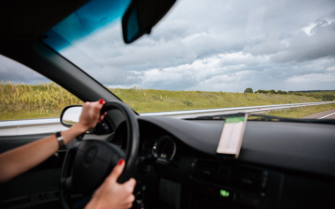 6 Crucial Rules to Follow When Driving