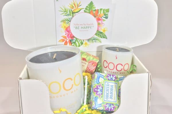Want to give a gift that not only keeps giving, but also gives back? You'll love these fair trade, eco-friendly, and/or cause-related subscription boxes that I dug up for you! Each one features ethically made and sourced items that help communities in need all over the globe. 