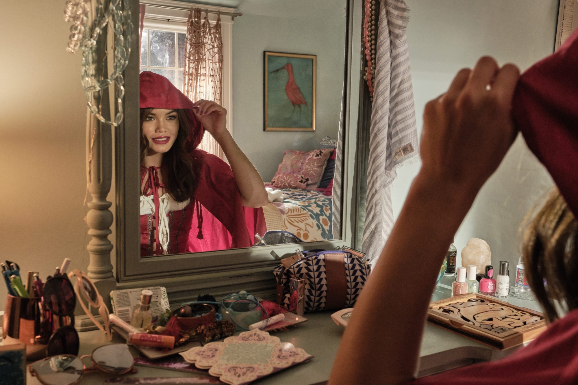 Hubie Halloween Trailer: Take a Peek at This Super Cute Upcoming Netflix Original 3 Hubie Halloween Trailer: Take a Peek at This Super Cute Upcoming Netflix Original
