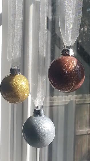 Catching Gold with DIY Olympic Suncatchers
