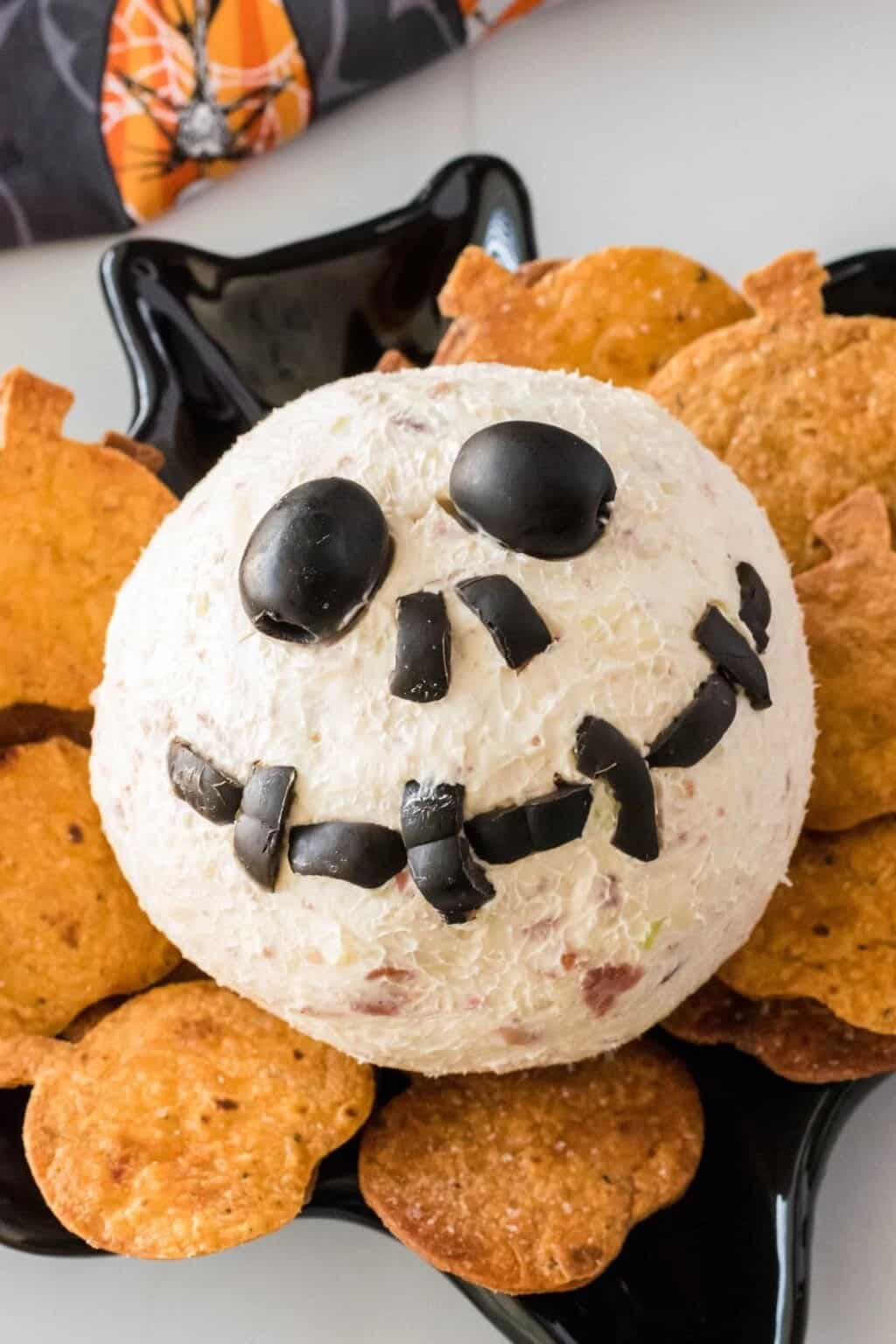 25 Ghoulishly Fun Halloween Treat Recipes to Make for Your Kids