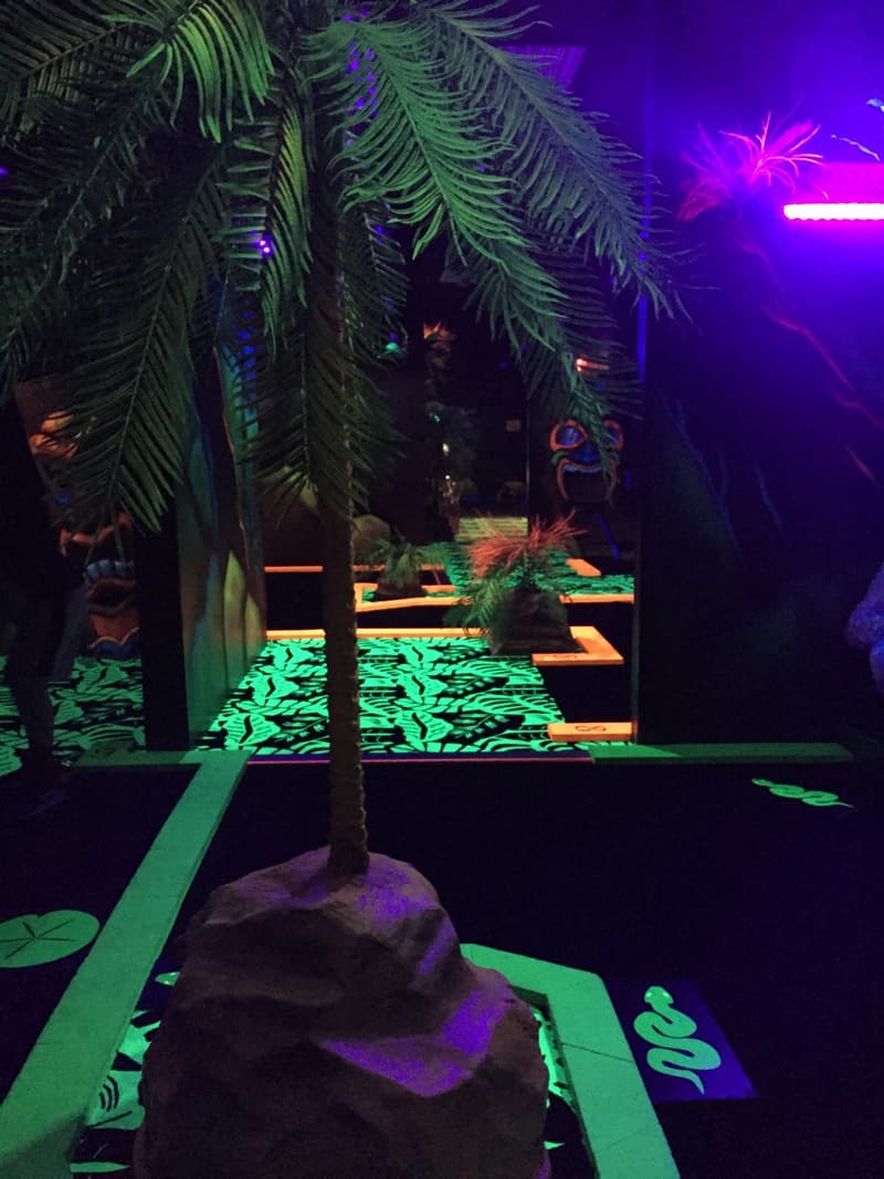 Kalahari Pocono Resort mini golf 2