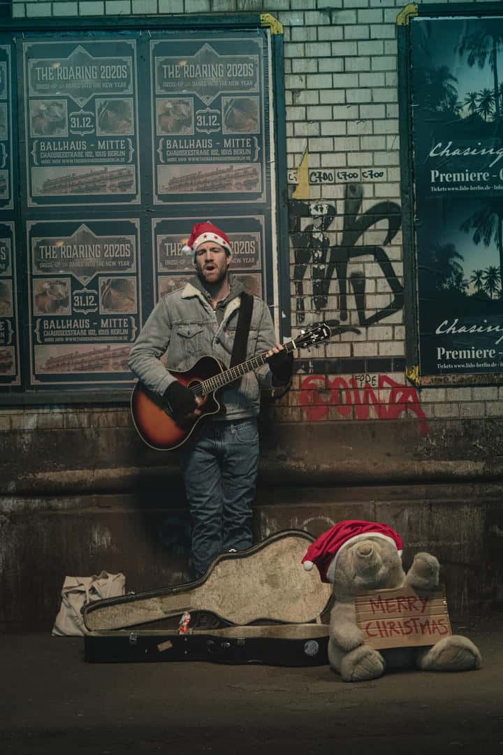 2020 Netflix Holiday Lineup: All the New Christmas Movies & Shows Releasing This Season 8 Überweihnachten- Coming in November
