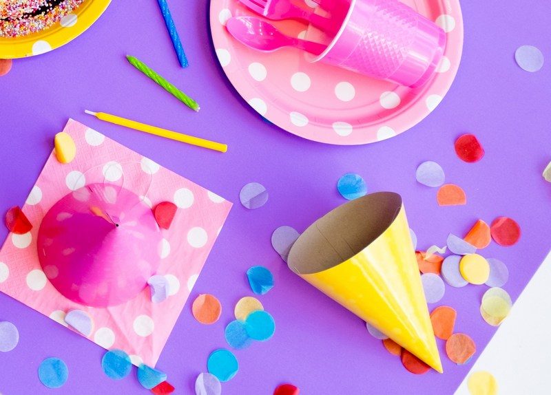 10 Tips for Throwing a Kid's Birthday Party on a Super Tight Budget