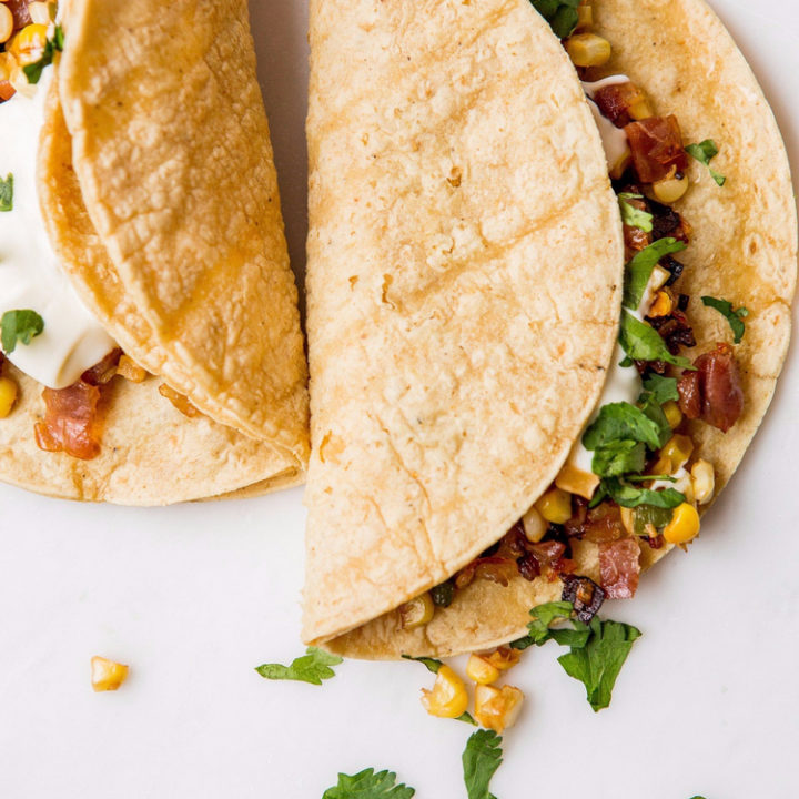 Want to make your kids a lunch that’s delicious and that they’ll actually want to eat, but don’t want to go with another boring sandwich? A wrap is a fabulous alternative! Check out five ideas that kids will love!