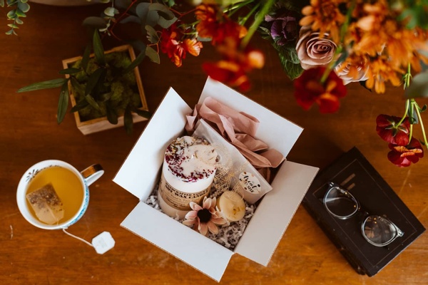 10 Best Candle Subscription Boxes For Every Budget 27 Fire Doll Studio Candle Club