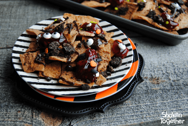 25 Ghoulishly Fun Halloween Treat Recipes to Make for Your Kids